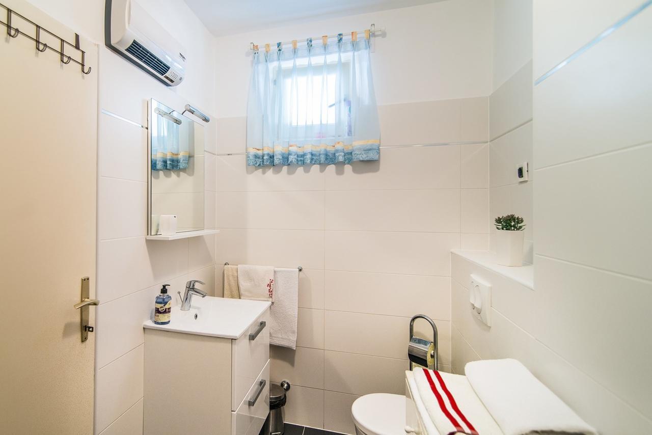 Apartment Vesna Kandlerova Poreč Exteriör bild